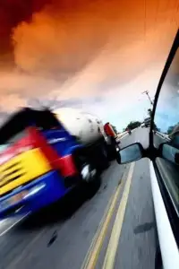 Cars Racing - highway traffic Screen Shot 4