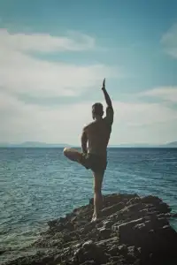 Yoga Poses Wallpapers Screen Shot 3