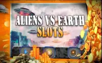 Aliens vs Earth Slots Screen Shot 7