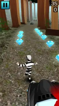 Jungle Prisoner Run Dash 3D Screen Shot 3