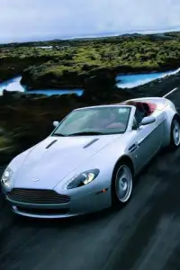 Cool GT Car Wallpaper Screen Shot 1