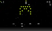 Dead Pixel Invaders Lite Screen Shot 0