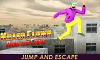 Crazy Clown Rooftop Police Run Screen Shot 12