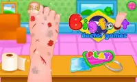 Big foot doctor game Screen Shot 4