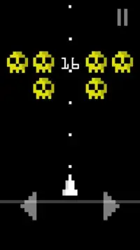 Invaders Classic Arcade Game - Pixel Art Shooter Screen Shot 9