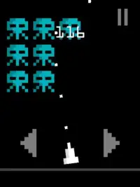 Invaders Classic Arcade Game - Pixel Art Shooter Screen Shot 3