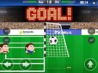 Mini Football Head Soccer Game Screen Shot 4
