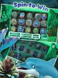 Lucky Dolphin Slots: Free Casino Slot Machines Screen Shot 1