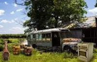 Escape Games - Abandoned Truck Yard Screen Shot 3
