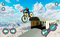 Superhero Bike Race Free Screen Shot 5