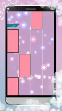 Twice Piano Game Bubbles Screen Shot 1