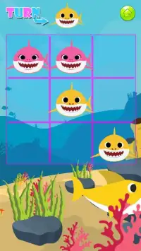 Shark Tic Tac Toe Game Screen Shot 2