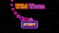 Wild Worm (Slither Snake, Eat Apple, Glow Worm) Screen Shot 0