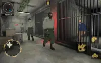 City Prison Critical Escape Screen Shot 1