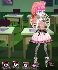 Monster Doll Dress up: Fashion - Makeup – Game Screen Shot 0