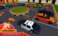 police game car parking 3d 2019 Screen Shot 1