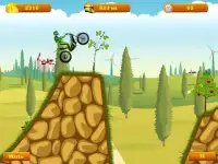 Moto Hero -- endless motorcycle running game Screen Shot 2